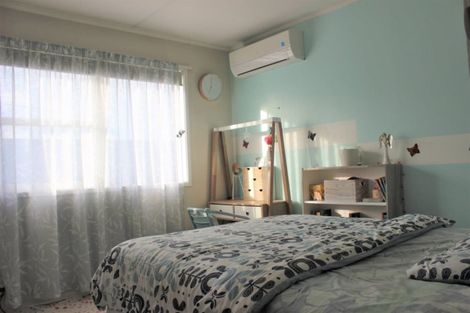 Photo of property in 1/97a Nile Road, Milford, Auckland, 0620