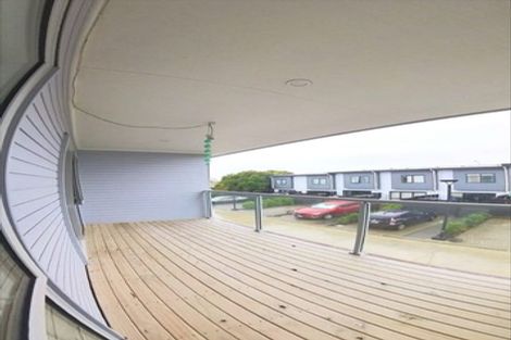 Photo of property in 13e Sealord Place, Clendon Park, Auckland, 2103