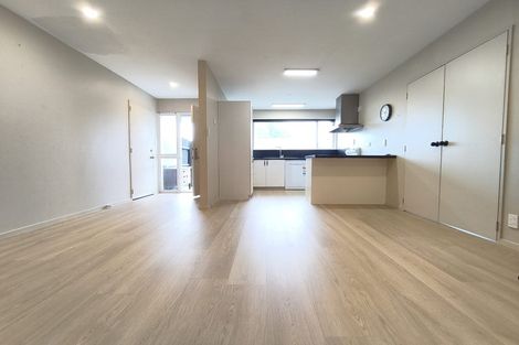 Photo of property in 2 Cardigan Bay Place, Addington, Christchurch, 8024