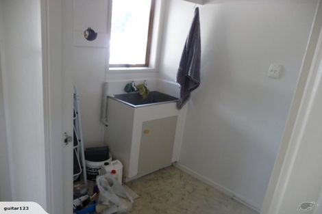 Photo of property in 1/12 Goldnib Place, Randwick Park, Auckland, 2105