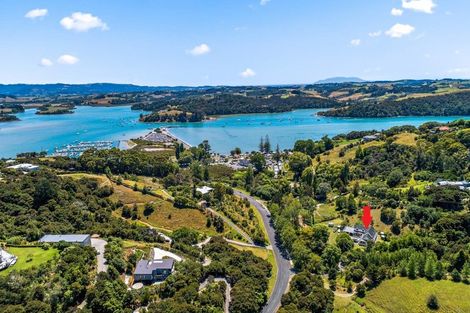 Photo of property in 24 Brick Bay Drive, Sandspit, Warkworth, 0982