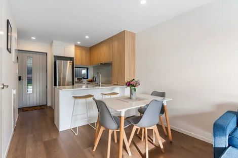 Photo of property in 9/327 Glengarry Road, Glen Eden, Auckland, 0602