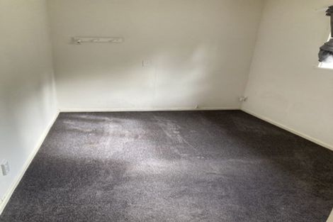 Photo of property in 17 Glasgow Street, Takaro, Palmerston North, 4412