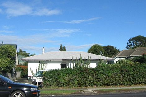 Photo of property in 617 Great South Road, Otahuhu, Auckland, 1062