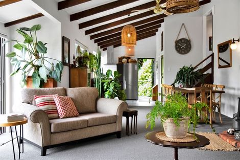 Photo of property in 37 Whakapaki Street, Urenui, 4375