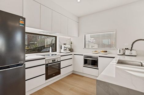 Photo of property in 33 Waka Moana Drive, Hobsonville, Auckland, 0616