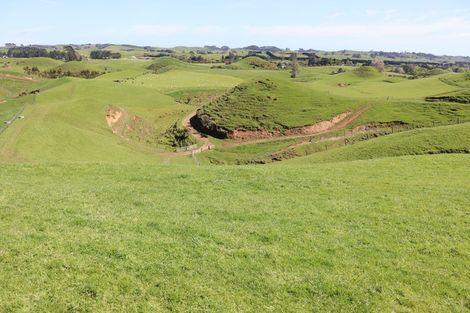 Photo of property in 98 Lincoln Road, Inglewood, 4389