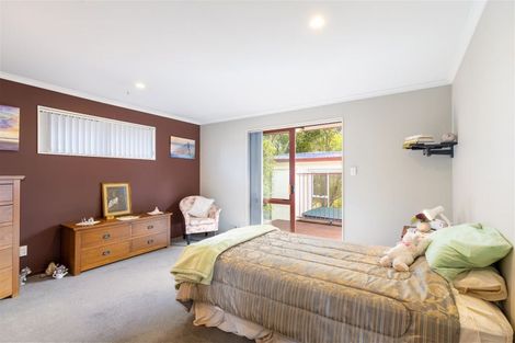 Photo of property in 8 Limes Avenue, Parklands, Christchurch, 8083