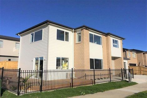 Photo of property in 75 Rosewell Crescent, Flat Bush, Auckland, 2019