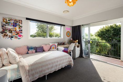 Photo of property in 5 Marnane Terrace, St Andrews, Hamilton, 3200