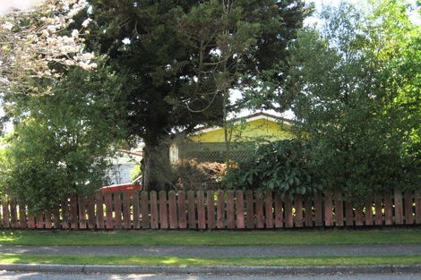 Photo of property in 8 Compton Street, Fenton Park, Rotorua, 3010