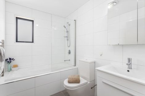 Photo of property in 13 Makamaka Lane, Albany Heights, Auckland, 0632