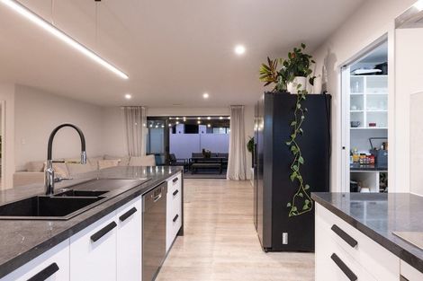 Photo of property in 50 Montiicola Drive, Papamoa Beach, Papamoa, 3118