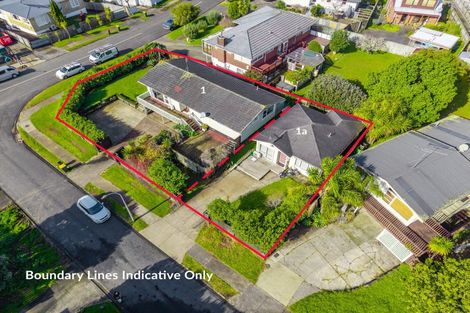 Photo of property in 1 Beldon Place, Pakuranga Heights, Auckland, 2010