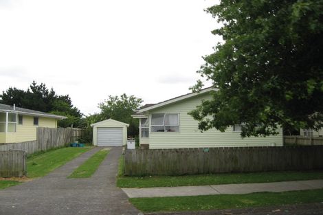Photo of property in 6 Verner Place, Conifer Grove, Takanini, 2112