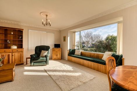 Photo of property in 3/42 Campbell Street, Havelock North, 4130