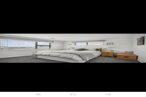 Photo of property in 19 Latimer Way, Petone, Lower Hutt, 5012