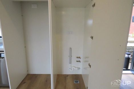 Photo of property in 15/15 Sunhill Road, Sunnyvale, Auckland, 0612