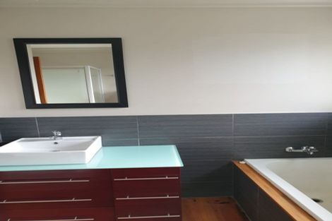 Photo of property in 11a Klipsch Road, Glenbrook, Pukekohe, 2679