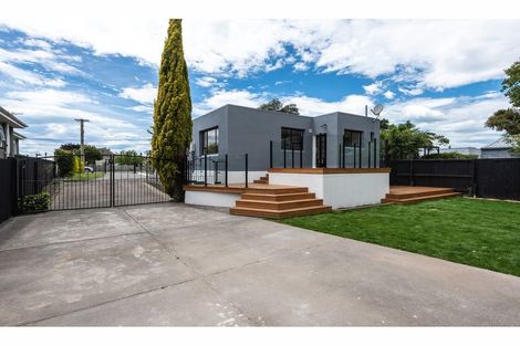 Photo of property in 335 Hills Road, Mairehau, Christchurch, 8013