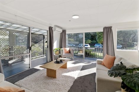 Photo of property in 23 Kowhai Street, Hamilton Lake, Hamilton, 3204