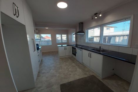 Photo of property in 2/38 Myers Road, Manurewa East, Auckland, 2102