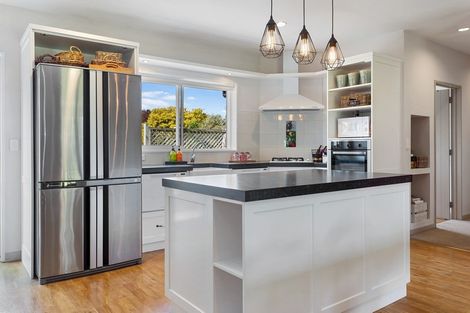 Photo of property in 63 Old Main Road North, Leithfield, Amberley, 7481