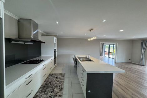 Photo of property in 8 Harris Drive, Silverdale, 0932