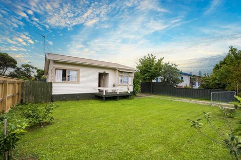 Photo of property in 36 Balmoral Street, Levin, 5510