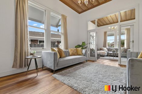 Photo of property in 13 Polandson Place, Opaheke, Papakura, 2113