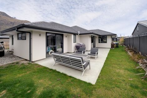 Photo of property in 66 Toni's Terrace, Lower Shotover, Queenstown, 9304