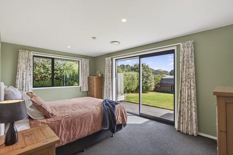 Photo of property in 4a James Drive, Bell Block, New Plymouth, 4312