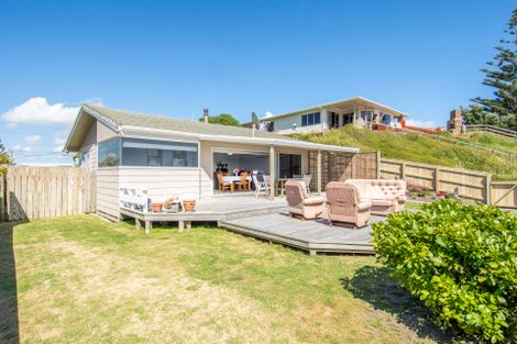 Photo of property in 359 Pukehina Parade, Pukehina, Te Puke, 3189