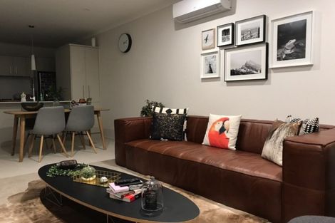 Photo of property in 25 Pencaitland Drive, Flat Bush, Auckland, 2019