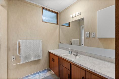 Photo of property in 5 Swansea Place, Tamatea, Napier, 4112