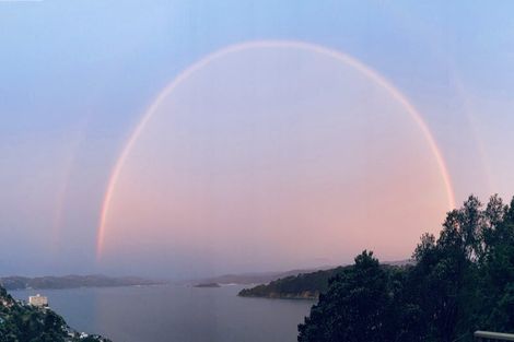 Photo of property in 122 Grafton Road, Roseneath, Wellington, 6011