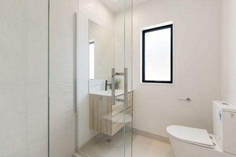 Photo of property in 2/41 Forsyth Street, Saint Andrews, Hamilton, 3200