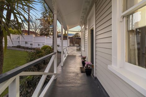 Photo of property in 1/66 Verran Road, Birkdale, Auckland, 0626