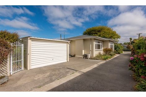 Photo of property in 1/30 Penrith Avenue, Somerfield, Christchurch, 8024