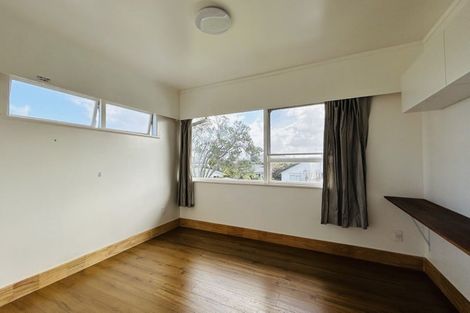 Photo of property in 24 Sunnyhill Crescent, Sunnyhills, Auckland, 2010