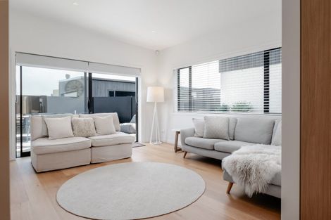 Photo of property in 6/11 Kaniera Terrace, Cambridge, 3434