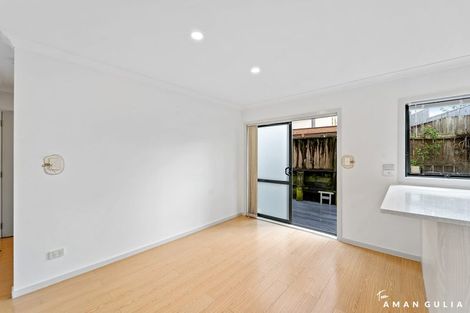 Photo of property in 1/32 Blockhouse Bay Road, Avondale, Auckland, 1026