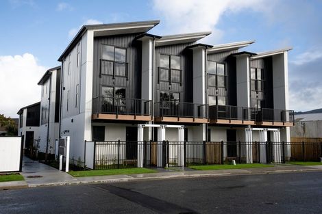 Photo of property in 2/41 Collingwood Street, Waterloo, Lower Hutt, 5011