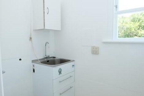 Photo of property in 35 Disley Street, Highbury, Wellington, 6012