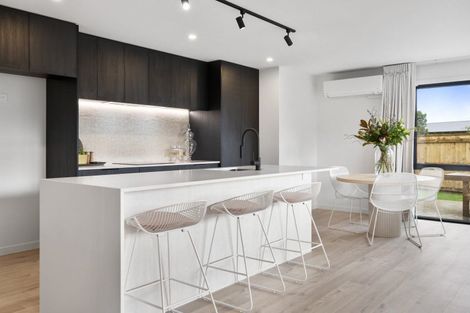 Photo of property in 207 South Street, Feilding, 4702