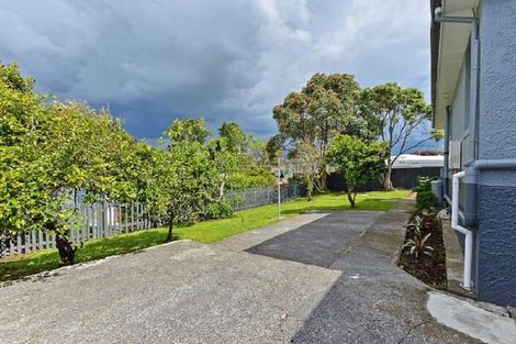 Photo of property in 18 Wedgwood Avenue, Mangere East, Auckland, 2024