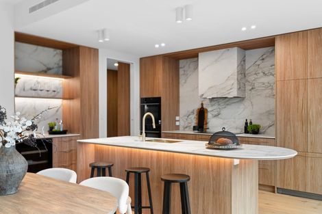 Photo of property in 17 Plynlimon Road, Fendalton, Christchurch, 8052