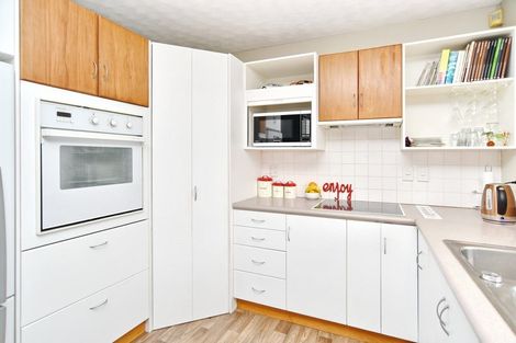 Photo of property in 46 Bishopsworth Street, Hillsborough, Christchurch, 8022