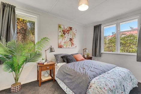 Photo of property in 59 Leicester Street, Cannons Creek, Porirua, 5024