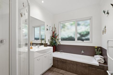 Photo of property in 41 Matene Place, Papamoa Beach, Papamoa, 3118